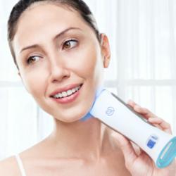 Tria Beauty Skin Perfecting Blue Light